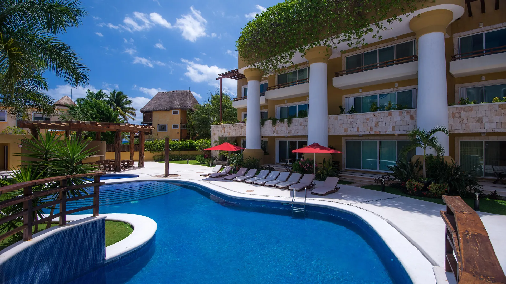Pueblito Escondido By Mistik Vacation Rentals 普拉亚卡门